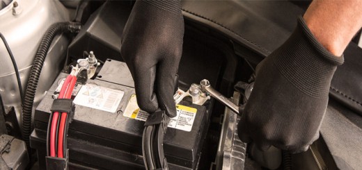 ¿Cuándo y Cómo Cambiar la Batería de tu Auto? Guía Completa